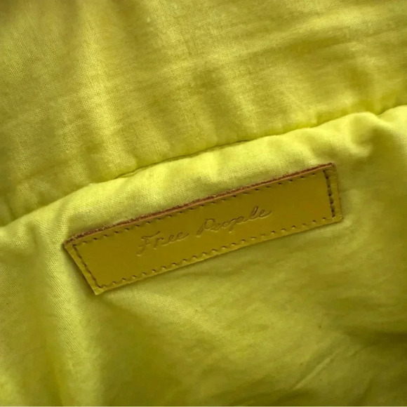 Free People Spring Ahead Woven Crossbody - Picture 10 of 11